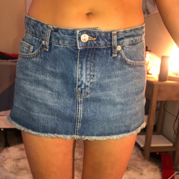 Zara skort with rhinestone embellishment - Picture 2 of 6